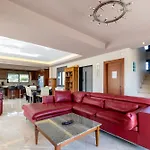 Captivating 3 Bedroom 360º Sea & Mountain Views - Near Kyparissia, Messinias Villa *