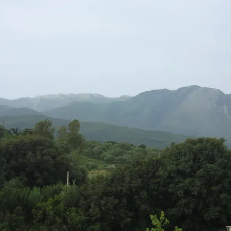 Villa Captivating 3 Bedroom 360º Sea & Mountain Views - Near Kyparissia, Messinias Glikorrizi