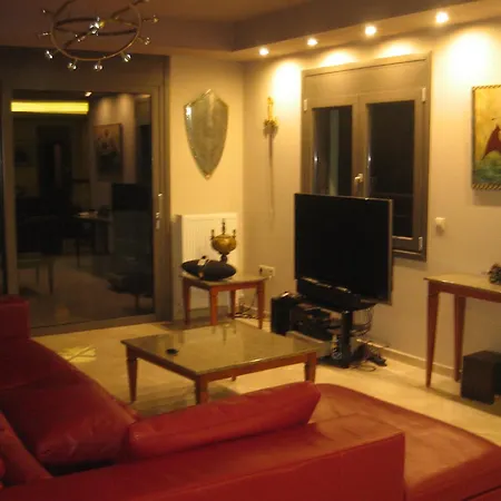 Captivating 3 Bedroom 360º Sea & Mountain Views - Near Kyparissia, Messinias * Glikorrizi