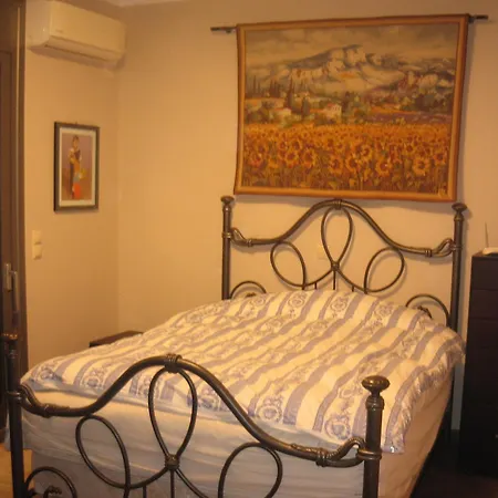 Captivating 3 Bedroom 360º Sea & Mountain Views - Near Kyparissia, Messinias Villa Glikorrizi